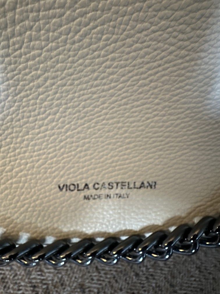 Viola Castellani Leather Purse