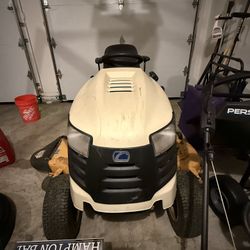 Cub Cadet SLTX1054 Riding Mower 