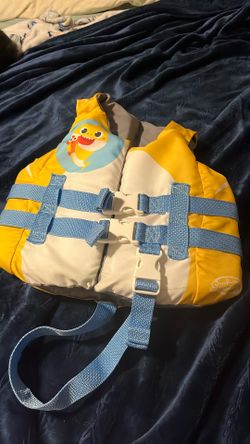 Baby shark swimming vest