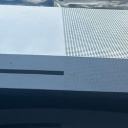 Xbox One S (Xbox 360 Compatible)