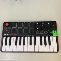 Akai Professional MPK mini