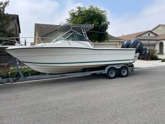 2000 pursuit 26 ft long walkabout