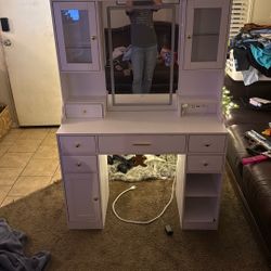 Girls Vanity