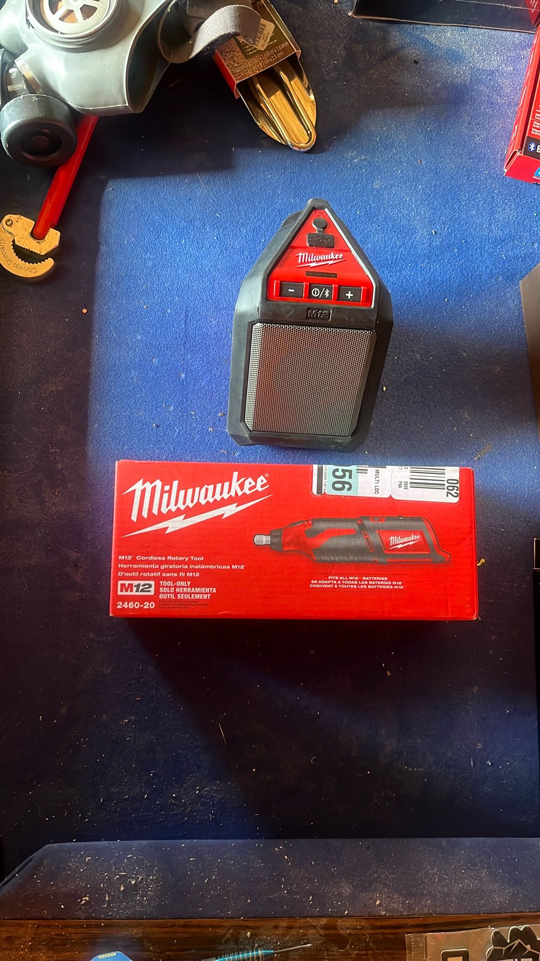 Milwaukee M12 Cordless Rotary Tool And Radio