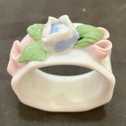 6 Vintage Porcelain/Ceramic Napkin Rings