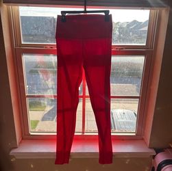 Size Small Red High-Waist Athletic Leggings