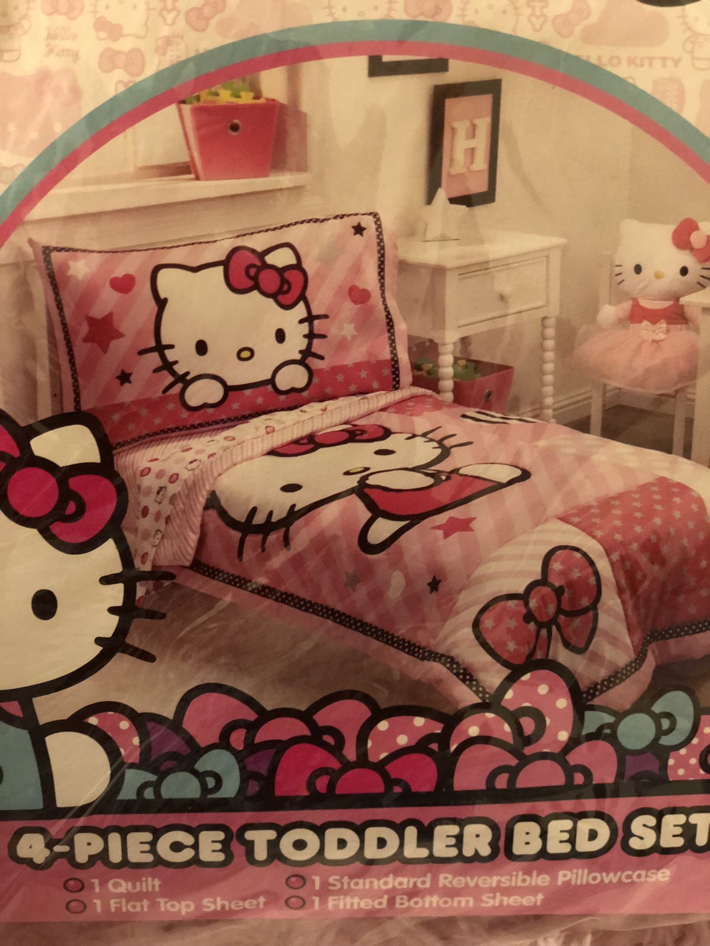 Hello Kitty Crib/toddler Bedding
