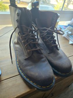 Doc Marten  1460 Pascal Size 11, New**