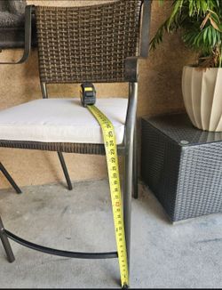 3pc Patio or balcony set/outdoor Furniture/2 Barstools and table set/Cash Only