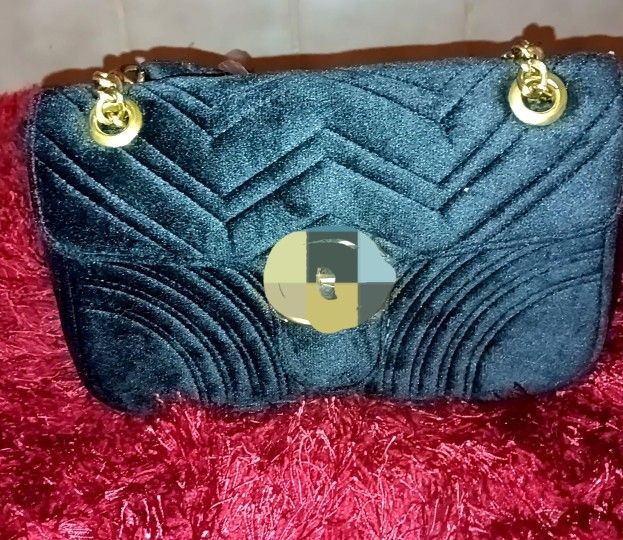 Black Handbag 