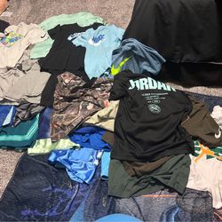 Nike tees and shorts all for 20!
