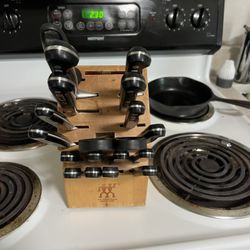 Henckels Zwilling 18 Knife Set