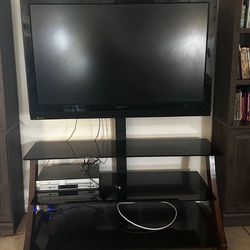 Entertainment Center With Built-In Tv Mount/ Rotational! 