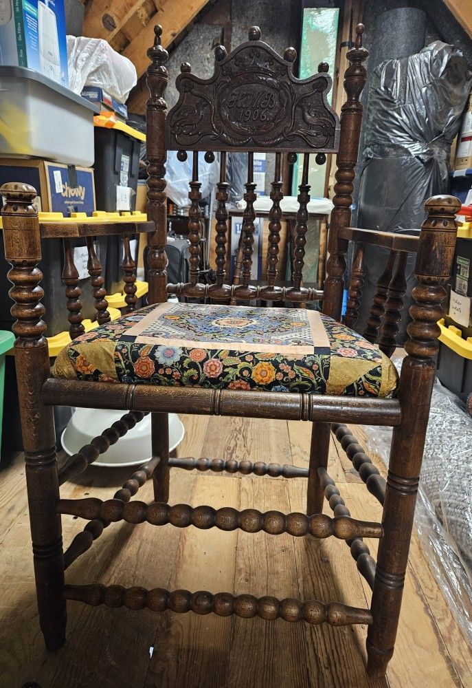 1906 Dowel Constructed Chair