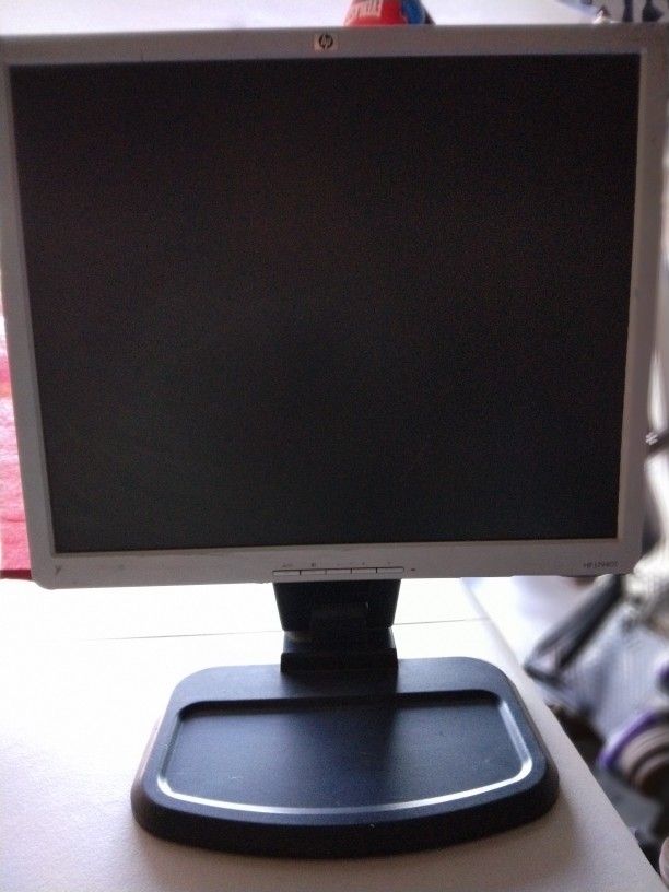 HP Computer Monitor $10