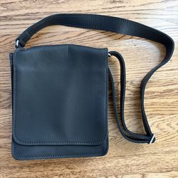 Authentic Tom Taylor Leather Bag