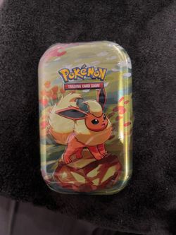Pokemon Prismatic Evolutions Mini Tin (Flareon)