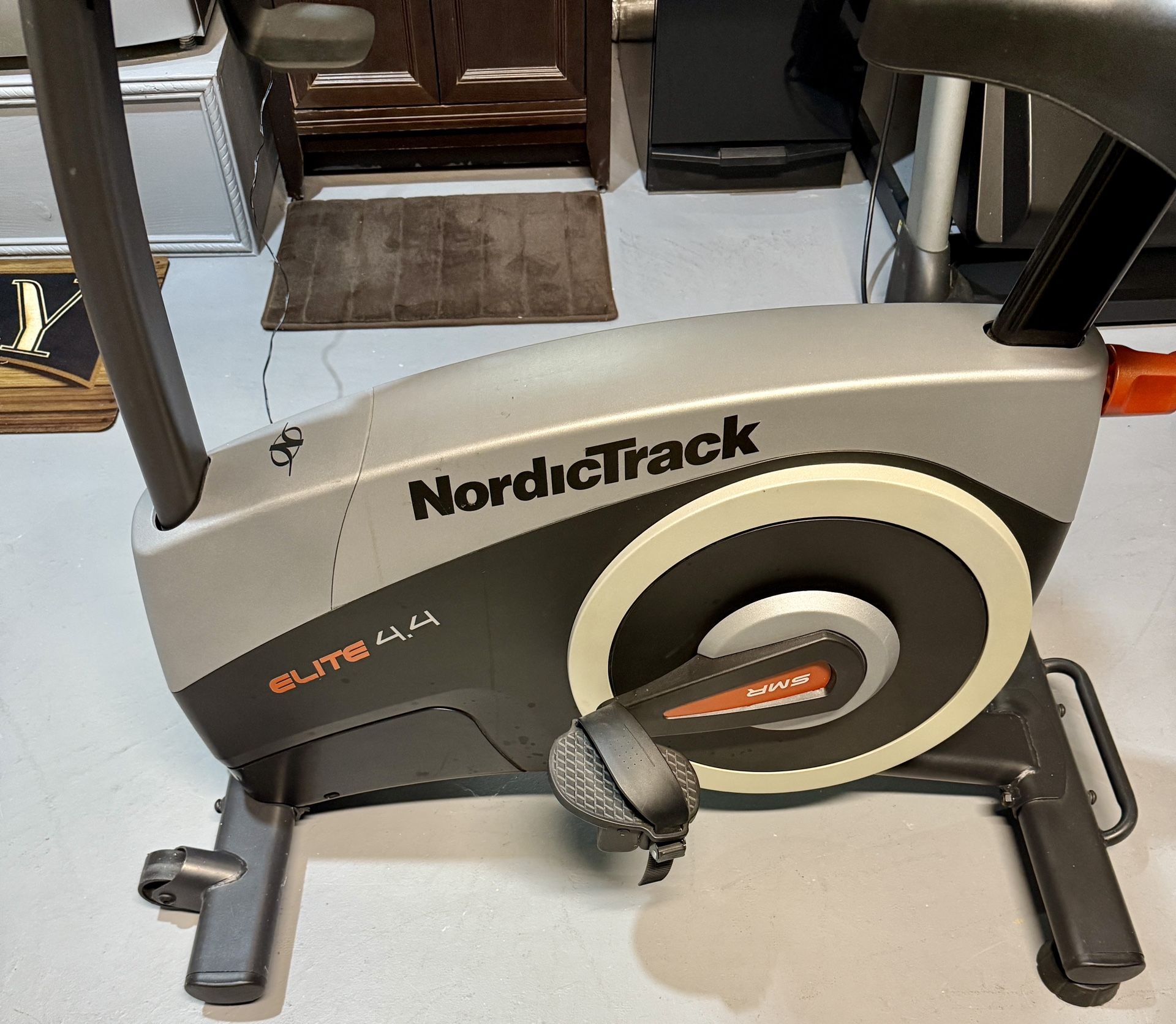 NordicTrack Elite 4.4 Exercise Bike