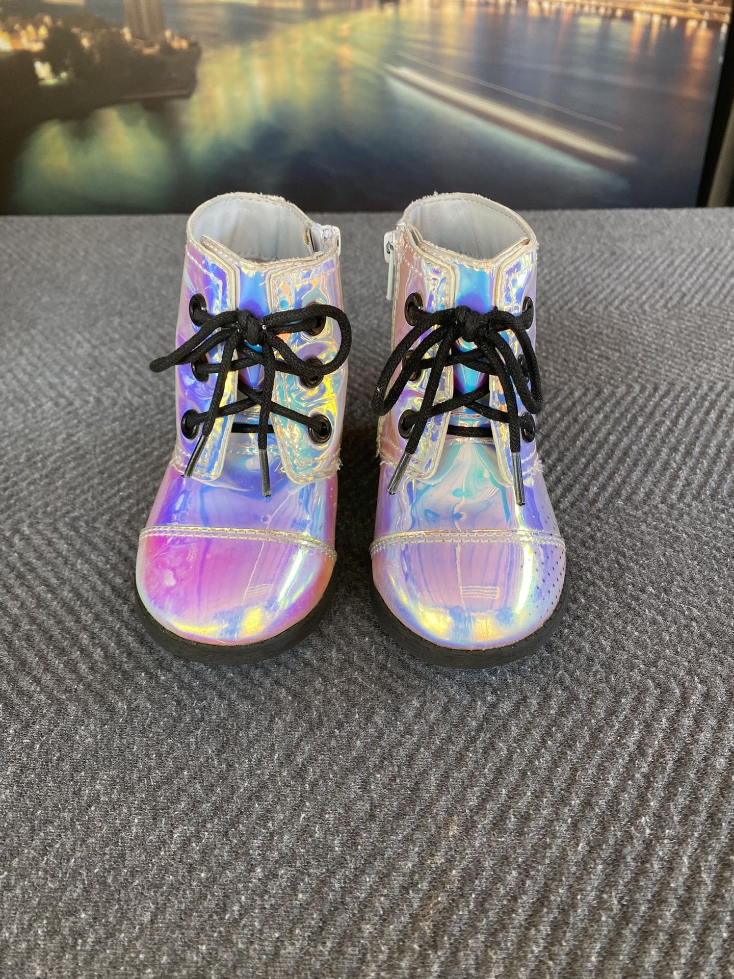 Girls Iridescent Boots