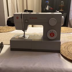 Singer 4411 Heavy Duty 