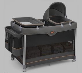BRAND NEW PACK N PLAY