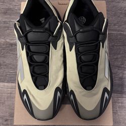 Size 10 Adidas Yeezy 700 MNVN Resin