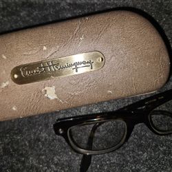 Ernest Hemingway Reading Glasses