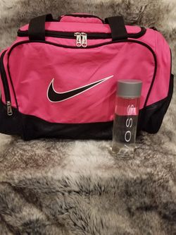 SALE! Beautiful Nike Duffle Bag ONLY $30!!!!