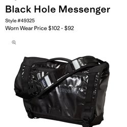 Patagonia black hole messenger bag