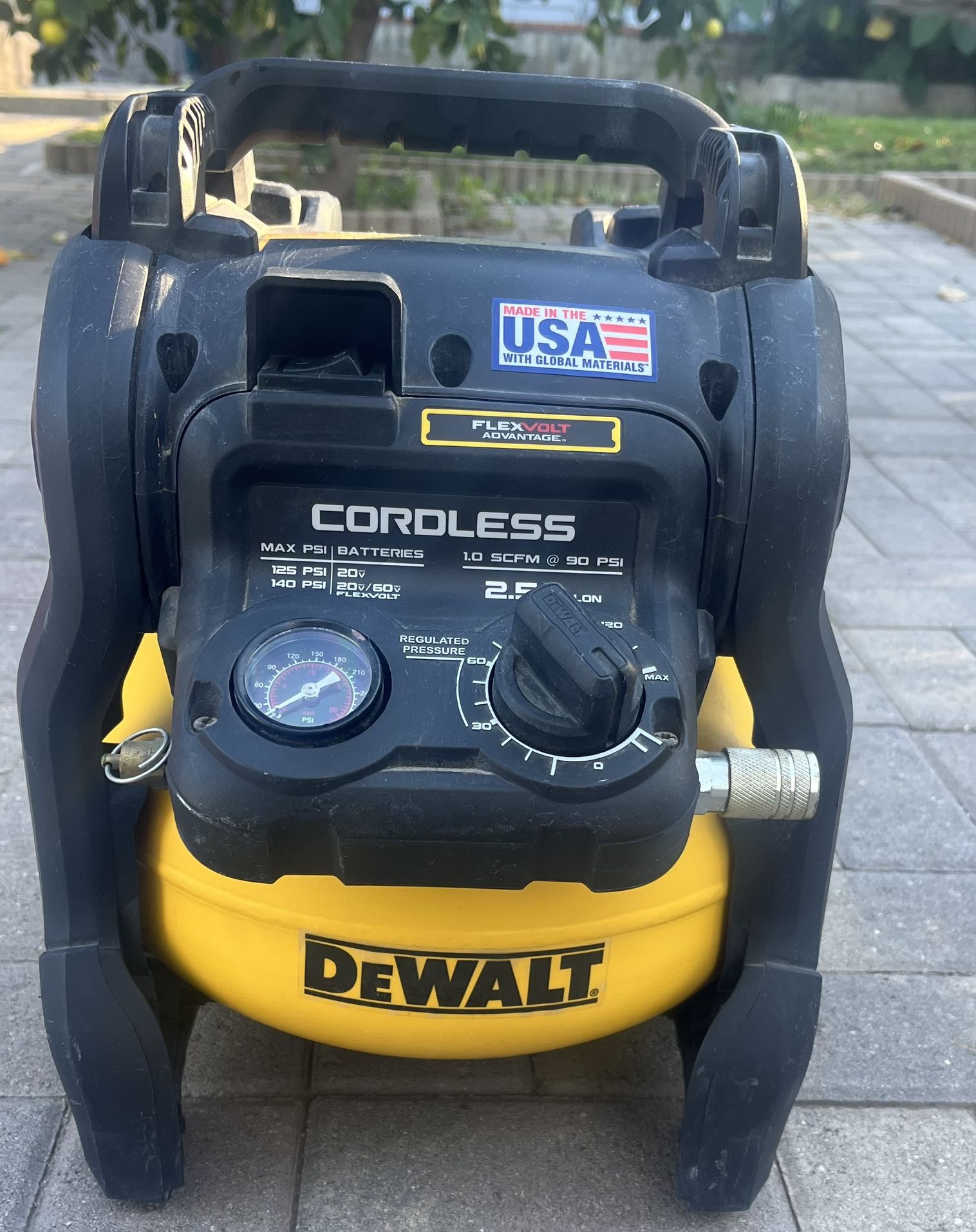 Dewalt compresor Cordless flex volt