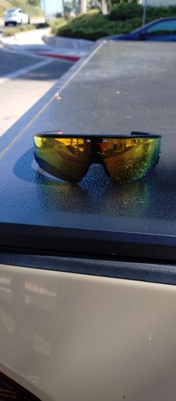 Oakley Vanguard Meta Glasses