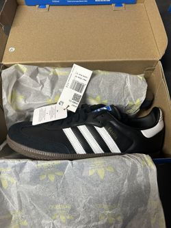 Adidas Samba Size 9.5M Brand New 