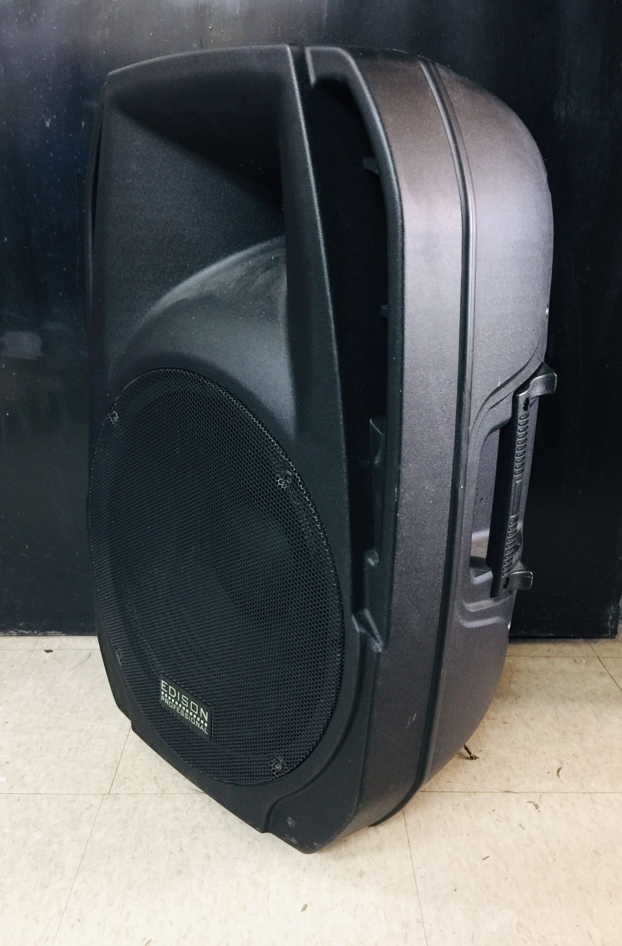 Edison Professional M2000MKII BriteLite 15" 2000 Watt Bluetooth PA