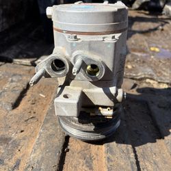 2014 Ford F-150 A/C Compressor 