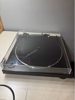 Audio-Technica AT-LP60X Automatic Belt-Drive Turntable