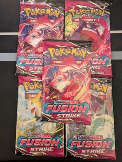 Fusion Strike booster packs (5 pack lot)