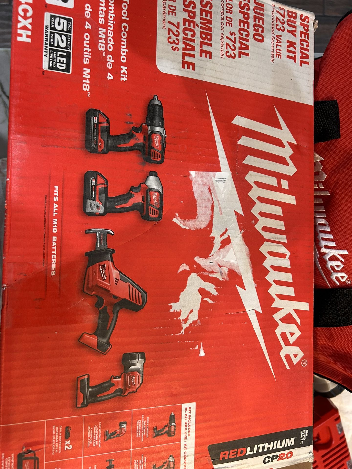 MILWAUKEE TOOL KIT