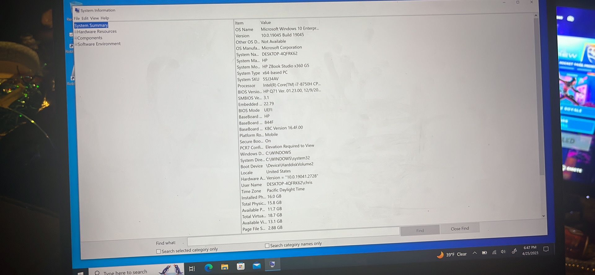 HP ZBook Studio x360 G5 Convertible Workstation IDS Base Model