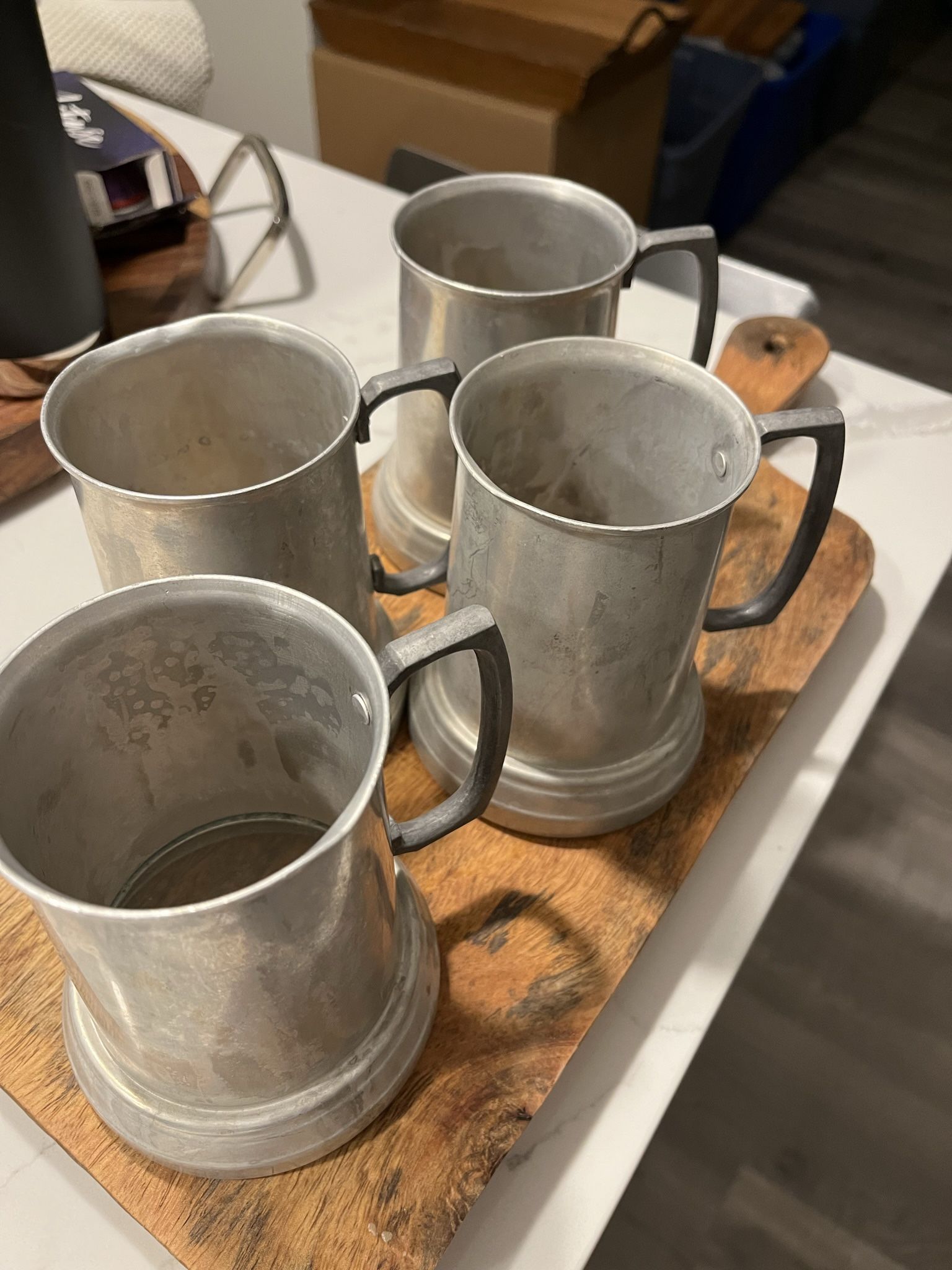 ** BEER MUG ** COLONIAL ** PEWTER ** GLASS BOTTOM **