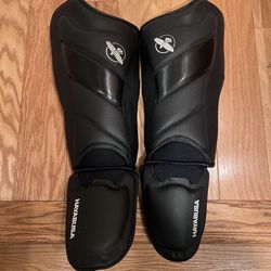 Hayabusa T3 Shin Guards (small), PRICE IS NEGOTIABLE!