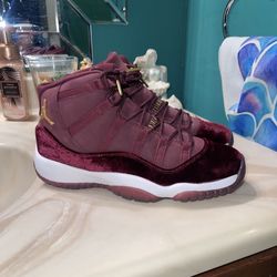Nike Jordan 11 Heiress Night Maroon Brand New Ds