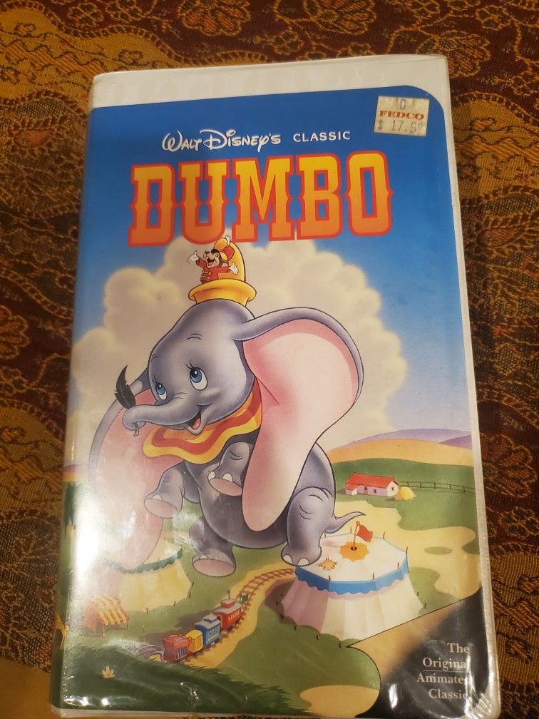 Dumbo Rare Black Diamond VHS CLASSIC SEALED with FEDCO TAG for Sale in  Pasadena, CA - OfferUp