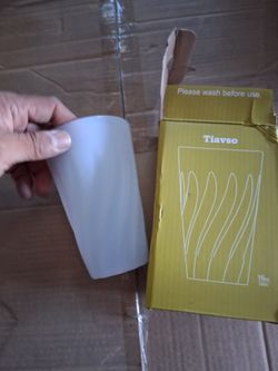 Silicone cups