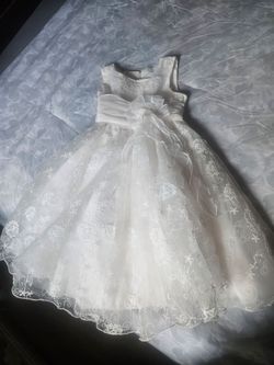 Girls dress