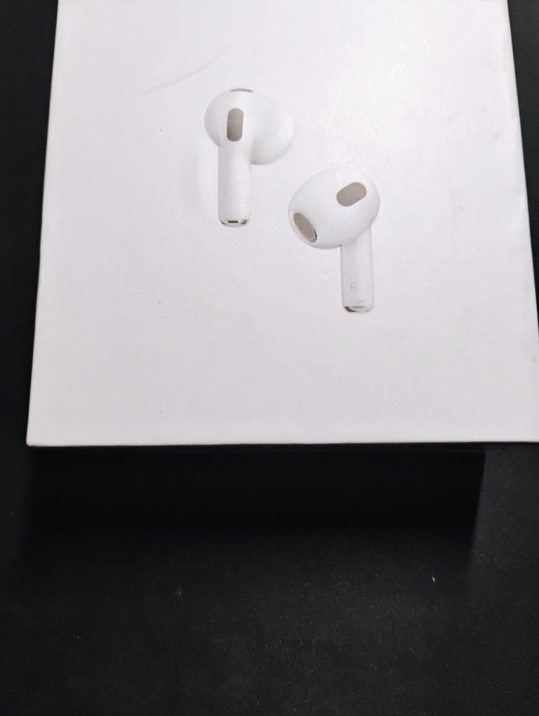 Apple AirPods 3rd Gen - New & Sealed