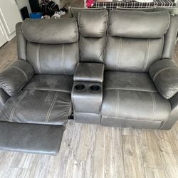 Reclining Couches 