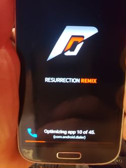 ROOTED SAMSUNG GALAXY S4 WITH CUSTOM ROM