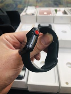 📲📲🔥Apple Watch series 3 42mm brand new sealed