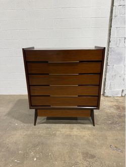 Hoke Wood Products Vintage MCM Walnut 5-Drawer Highboy Tallboy Dresser Fashion Maid Brass Pulls Dovetail