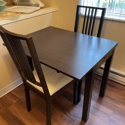 Kitchen Table 35 X 35 W/2 Drop Sides